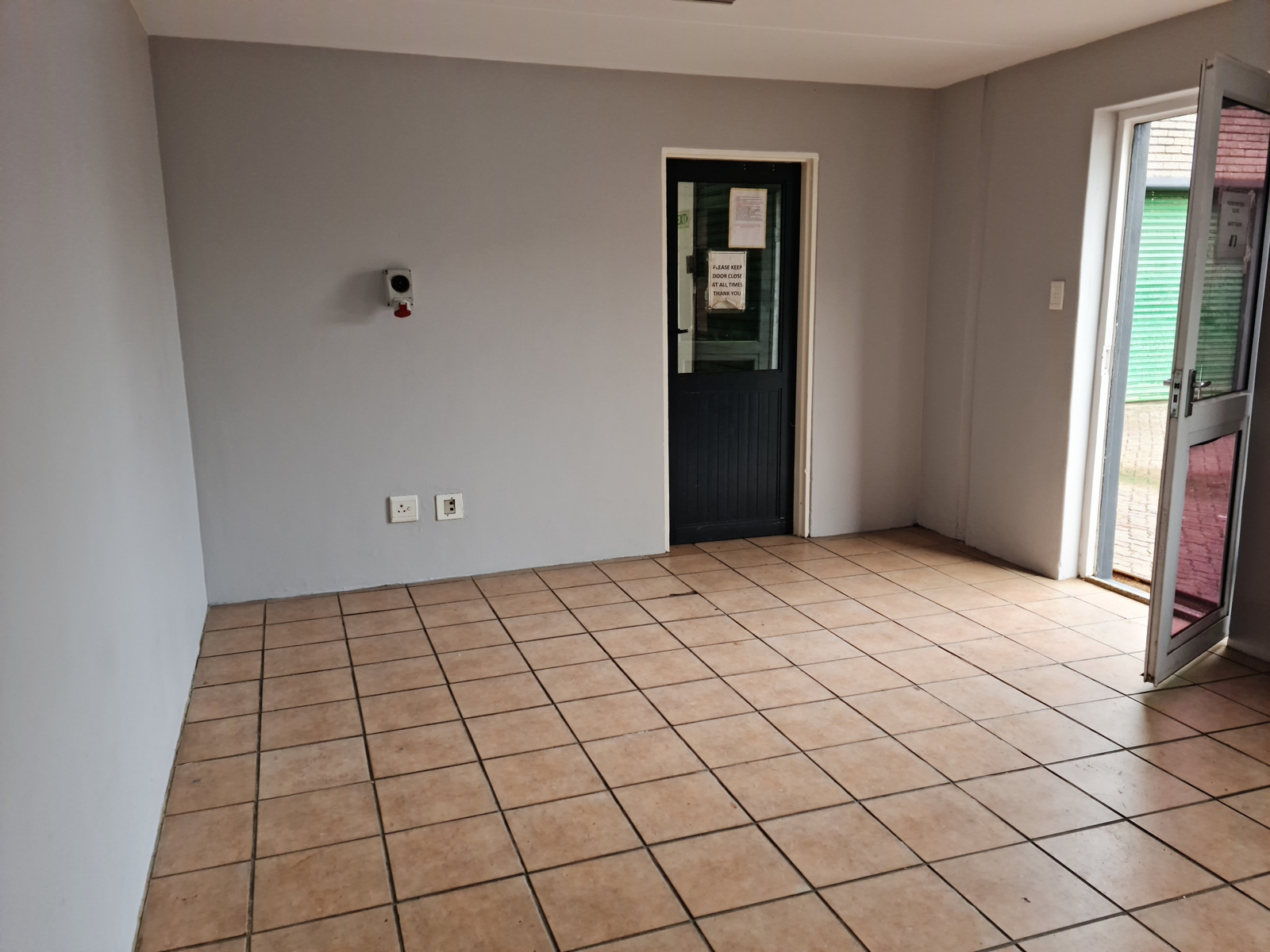 To Let commercial Property for Rent in Somerset West Business Park Western Cape